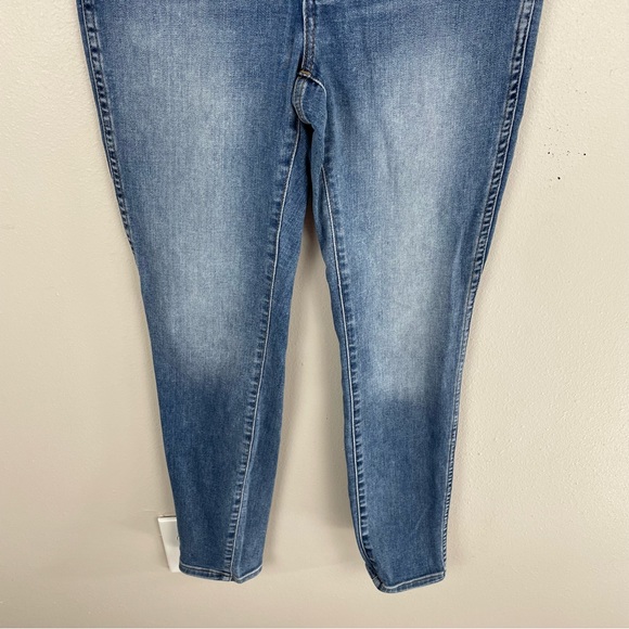 Madewell Curvy Roadtripper Authentic Skinny Jeans in Vinton Wash Womens Size 26 - Picture 3 of 9
